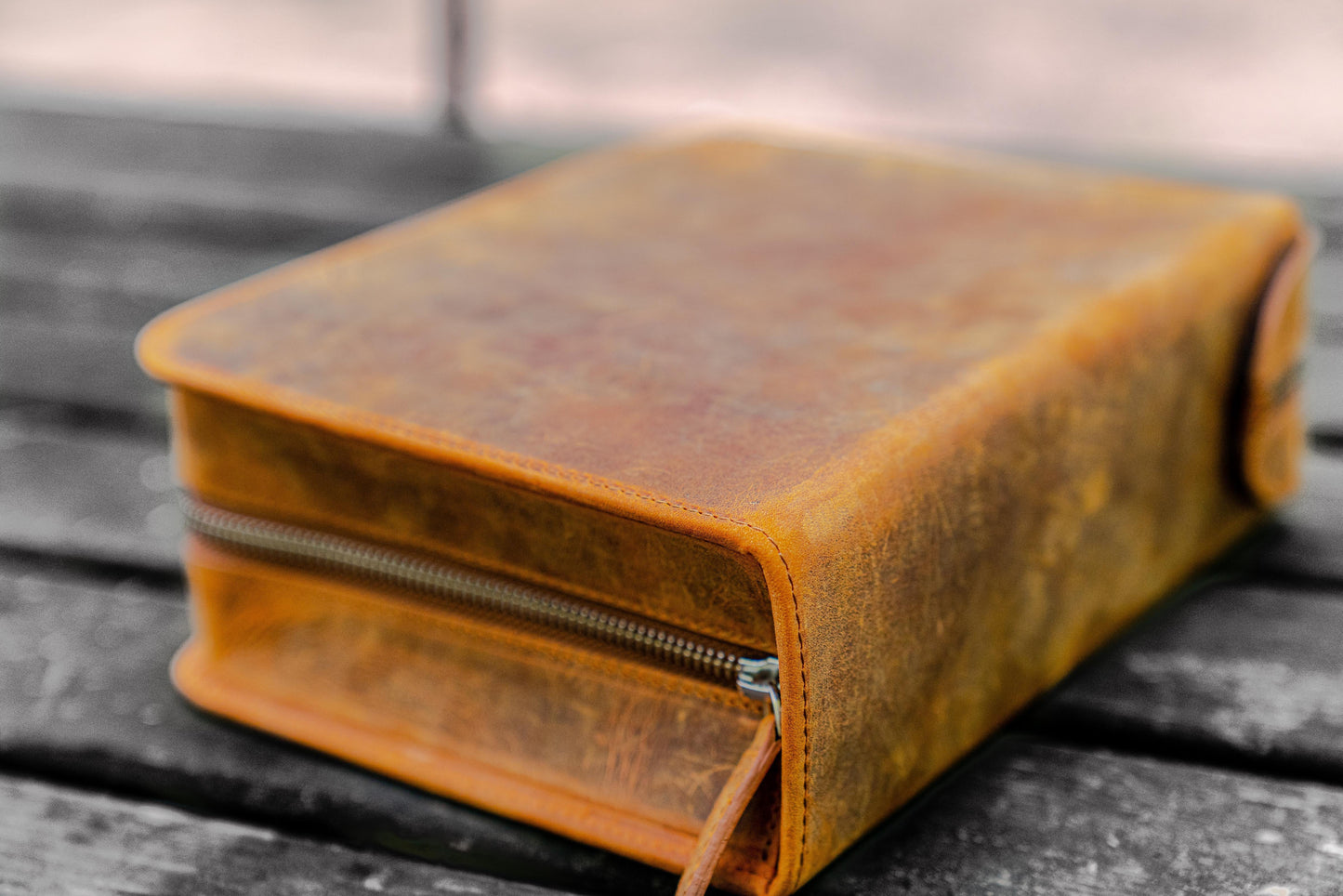 Leather Zippered 40 Slots Pen Case - Crazy Horse Brown