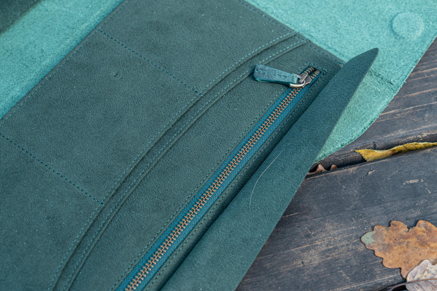 Writer's Medic Bag - Crazy Horse Forest Green