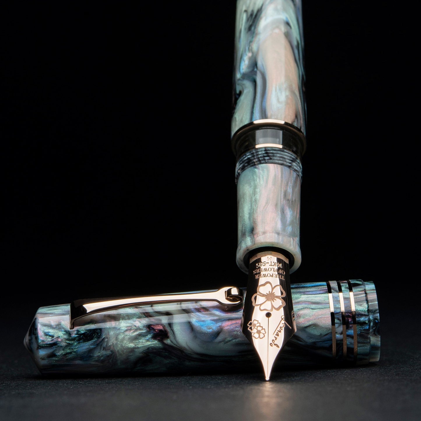 MZG2.0 Dalia eveline gold nib #8 special edition