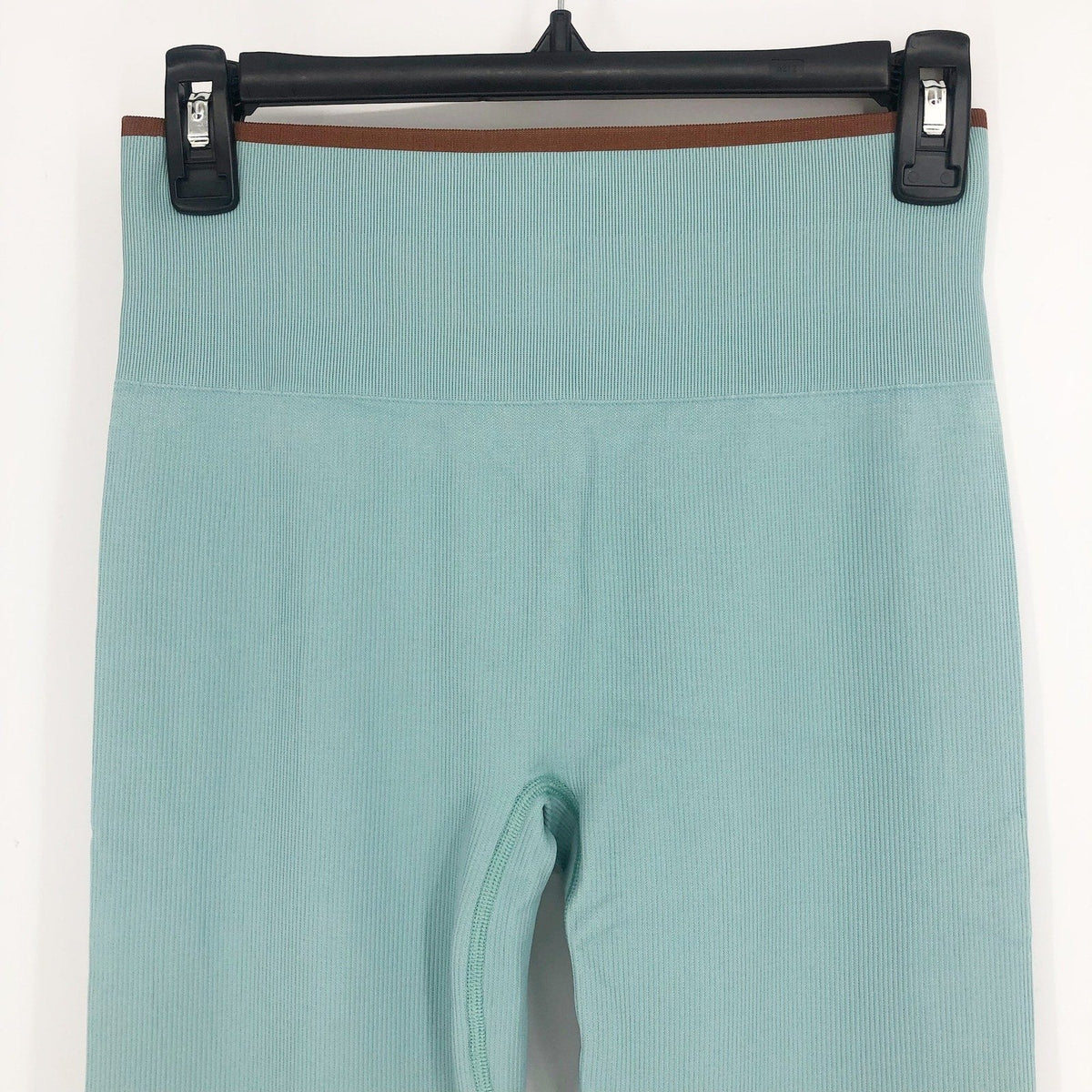 OUTDOOR VOICES Women's Seamless Rib 7/8 Leggings Medium Storm Blue NWT