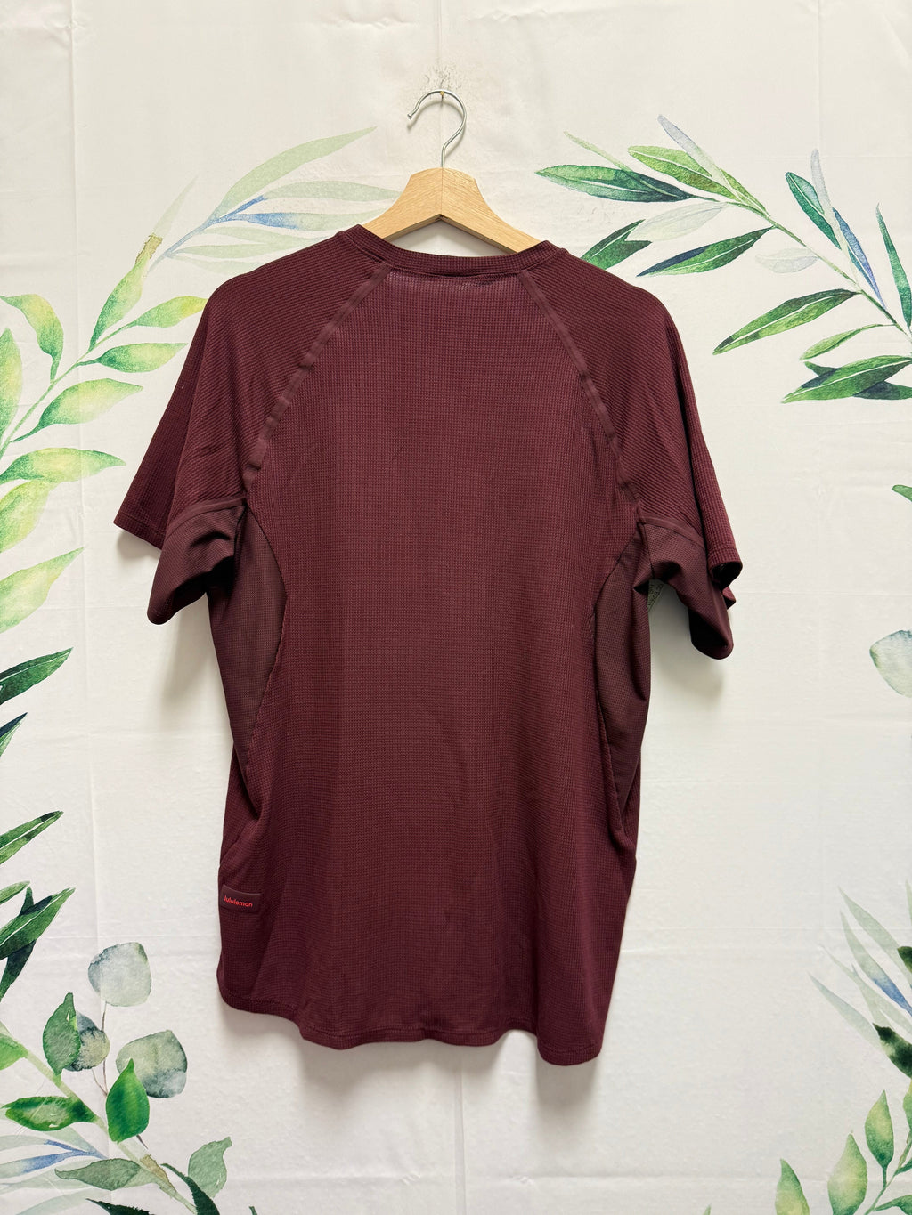 Lululemon Ventilated Hiking Short Sleeve (L)