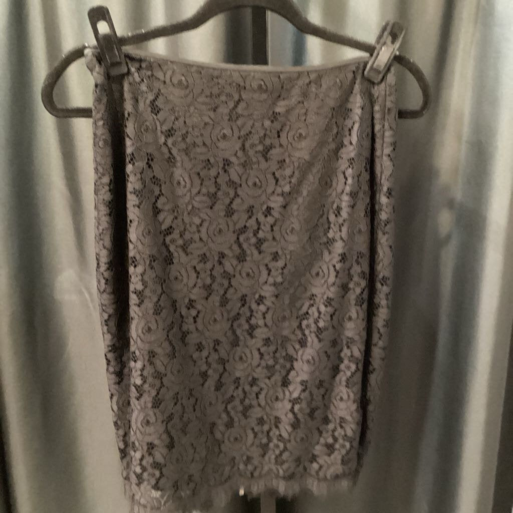 DVF NWT Lace SKIRTS