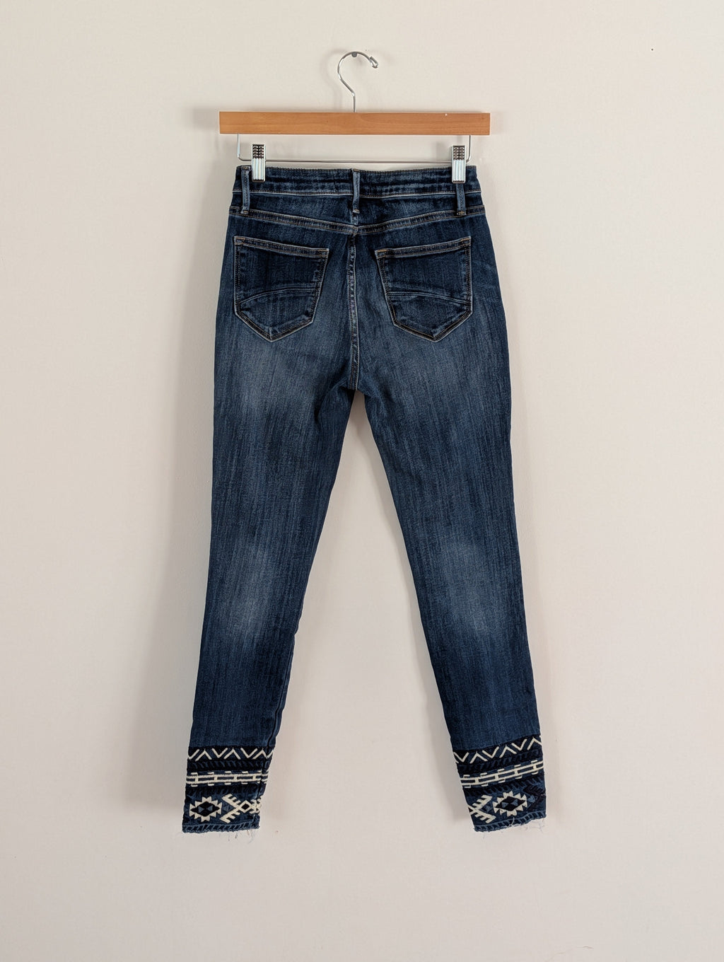 Driftwood Jackie High Rise Embroidered Cuff Jeans - 25