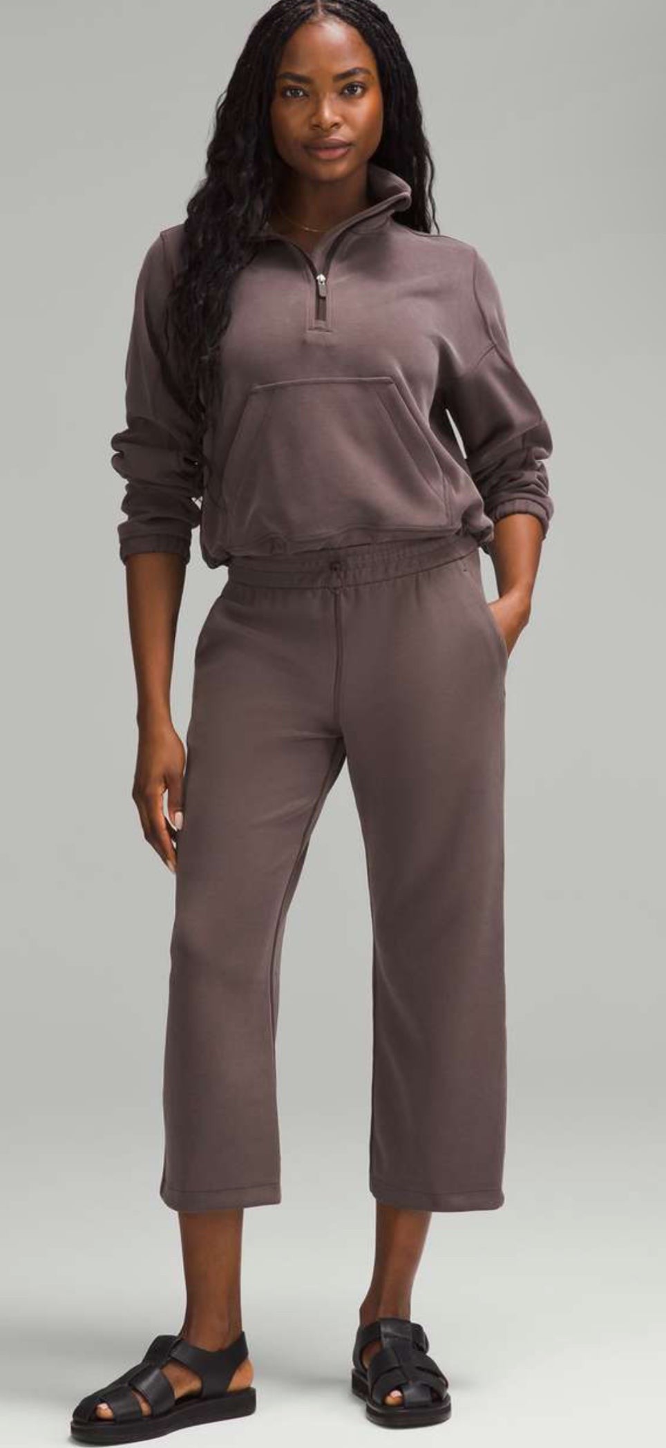 Lululemon Softstreme Straight Crop HR Pant 24” (14)
