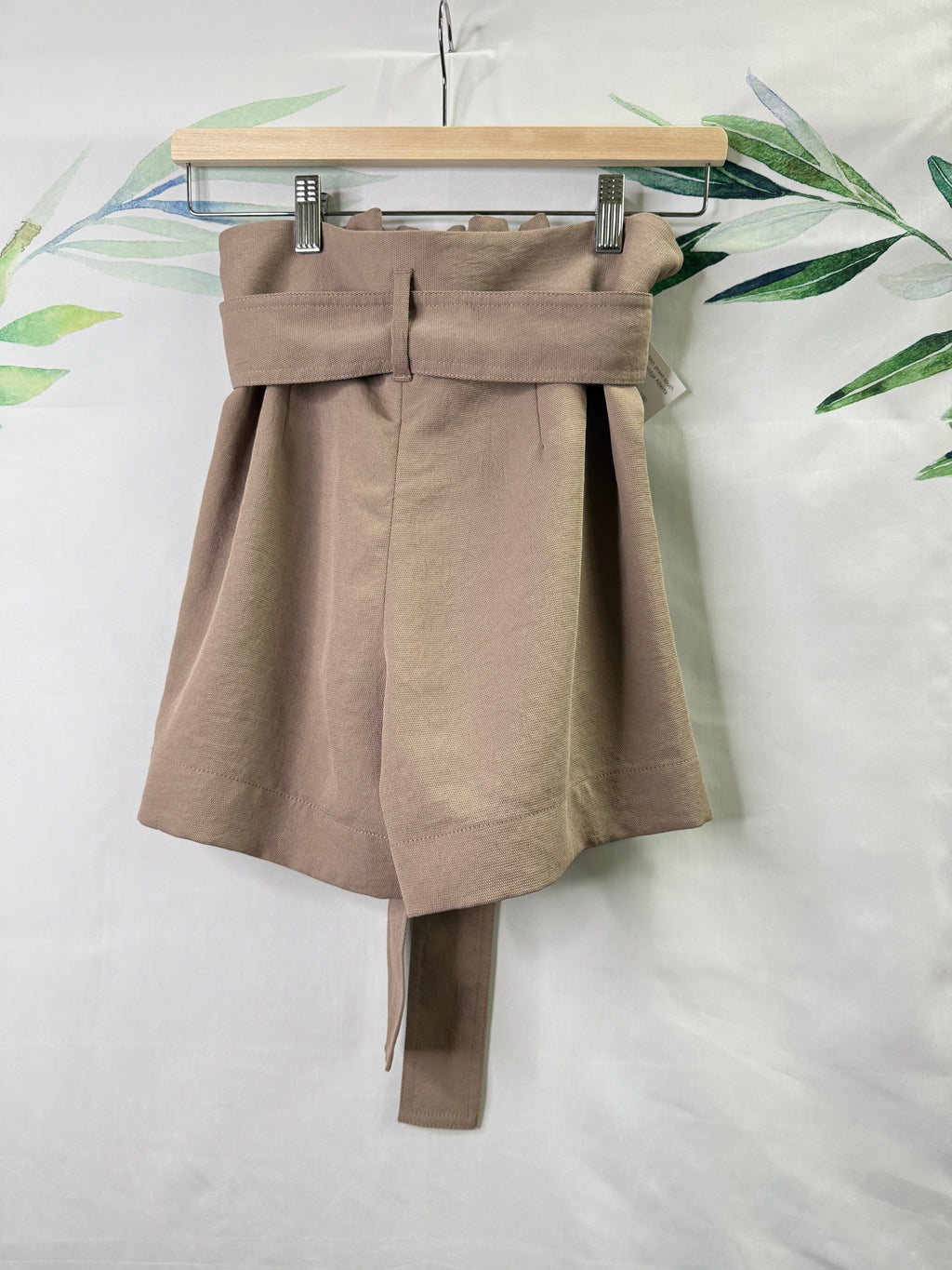 Aritzia Wilfred Paper Bag HR Short (2) oo*