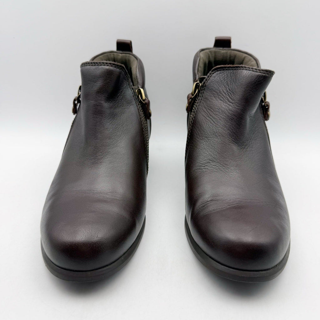 Munro Womens Neko Ankle Booties Size 7 WIDE Black Brown Leather NWOB
