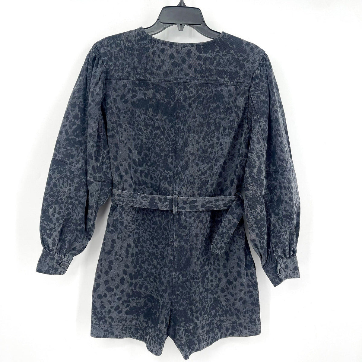 EN SAISON Womens Harlow Denim Romper Small Grey Charcoal Animal Print Belted NWT