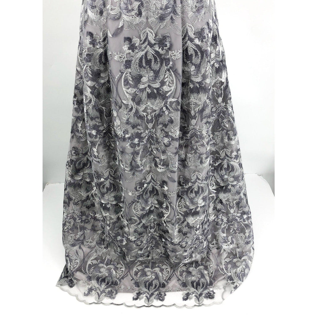 ALEX EVENINGS Embroidered Sleeveless Formal Gown Size 6 Pewter Silver NWOT