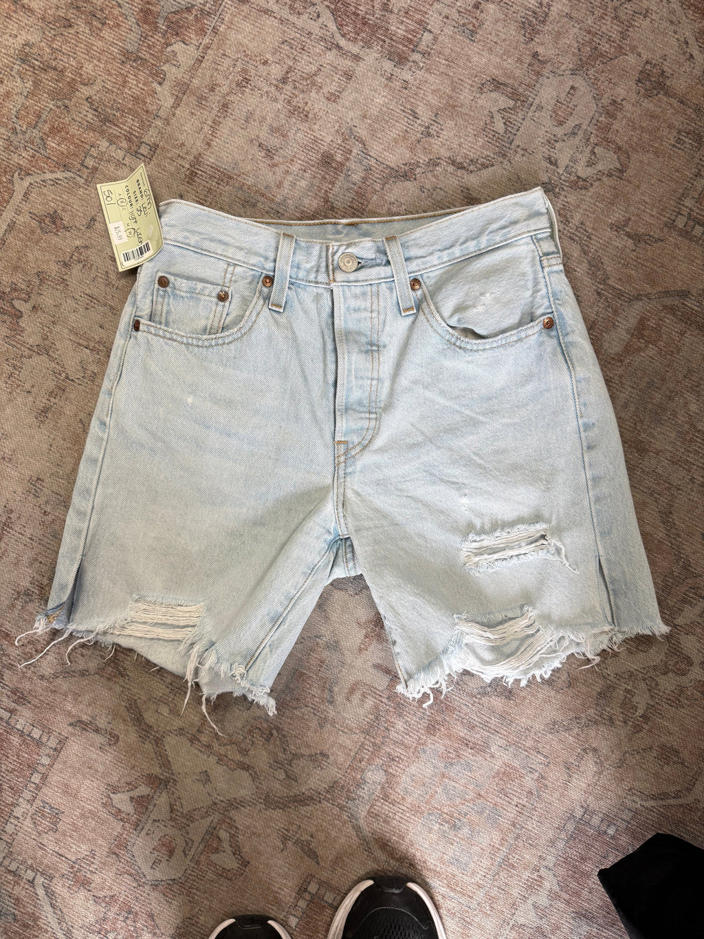 Levi’s 501 Long HR Shorts (25) oo*