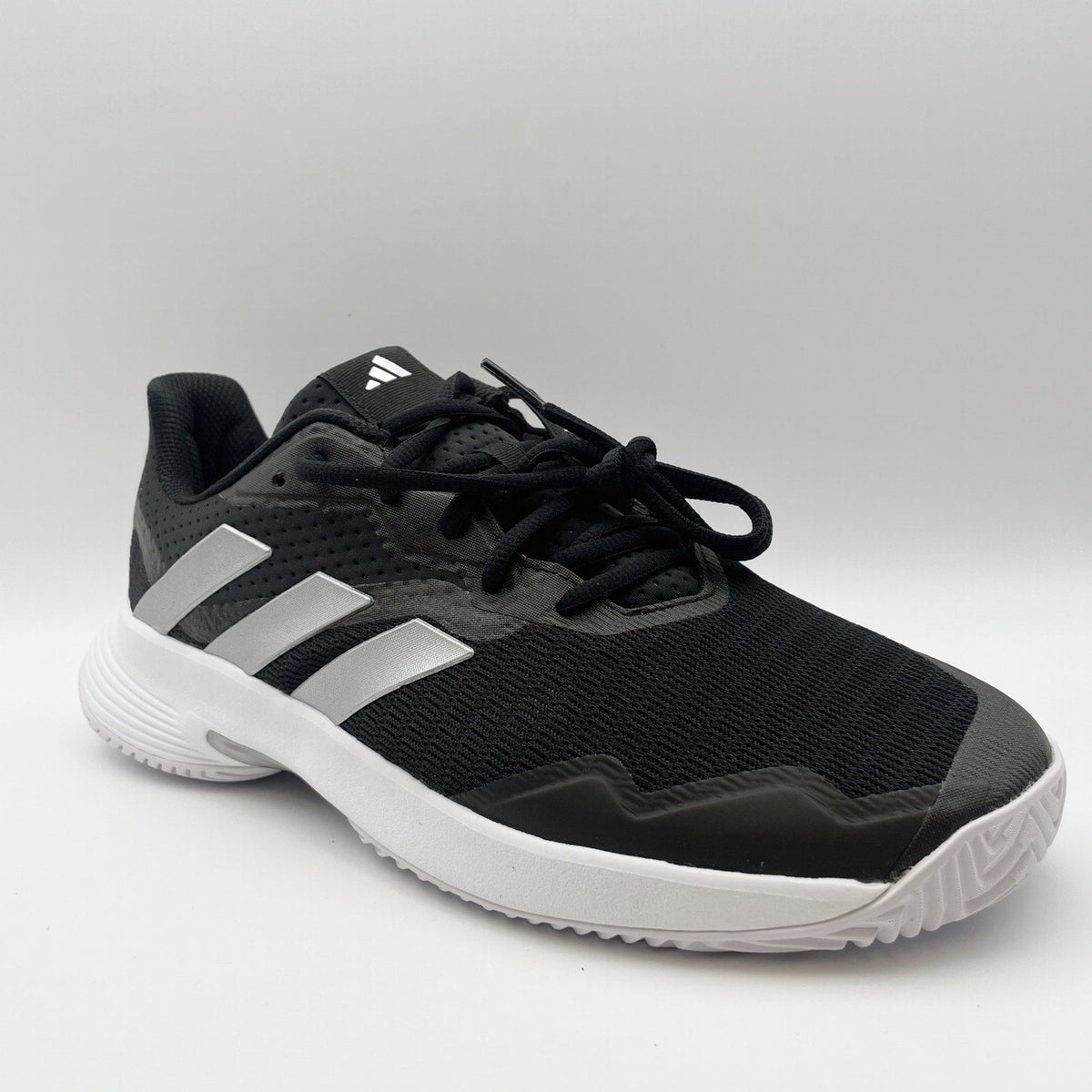 Adidas Women's CourtJam Control Athletic Shoes Size 9.5 Black White Tennis NIB