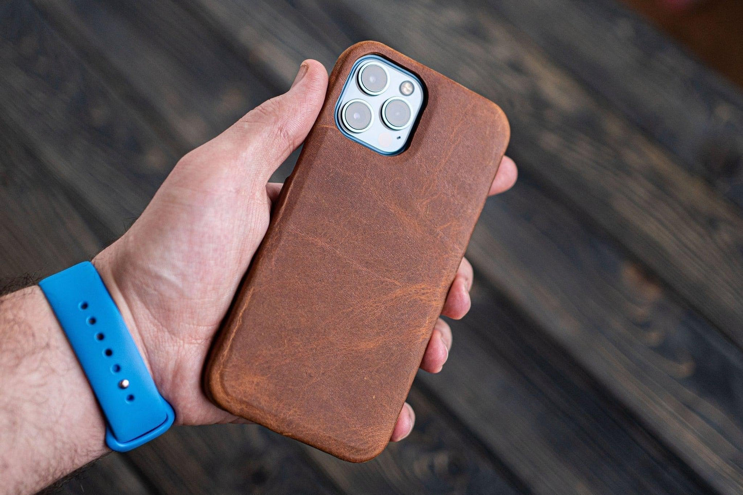 Leather iPhone 13 (6.1") Hard Back Cover