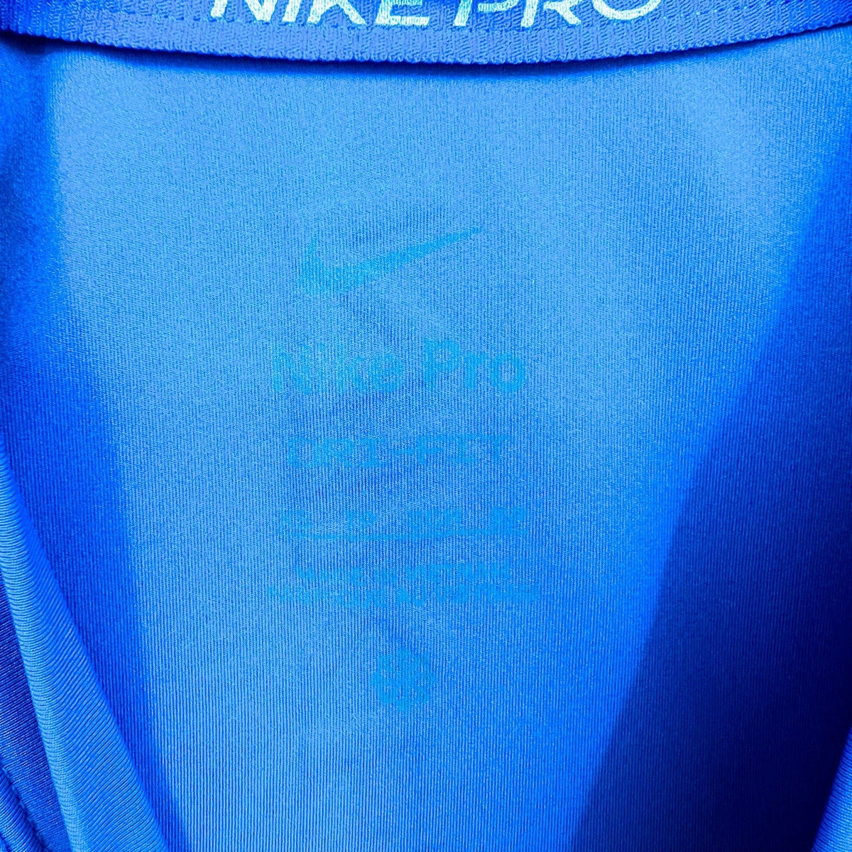NIKE PRO Women's Dri-FIT Short-Sleeve Cropped Top XS Royal Blue Tee NWT