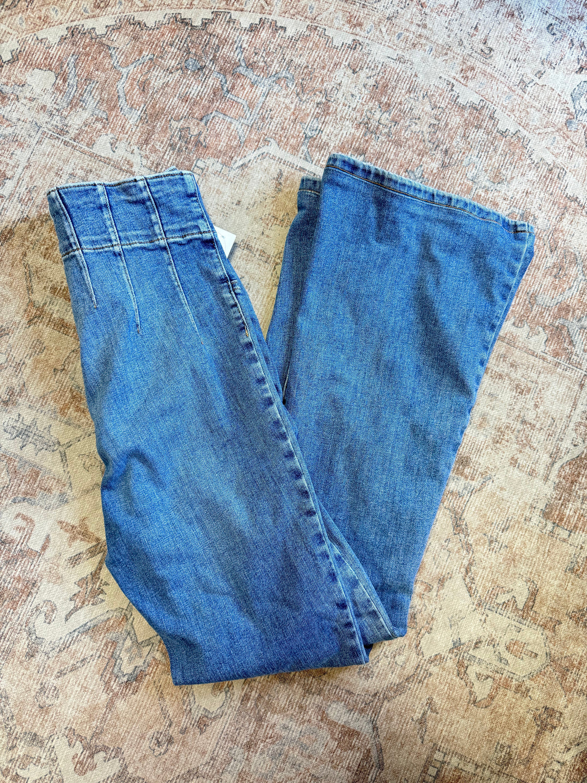 Free People Jayde Flare HR Jeans (30x31)
