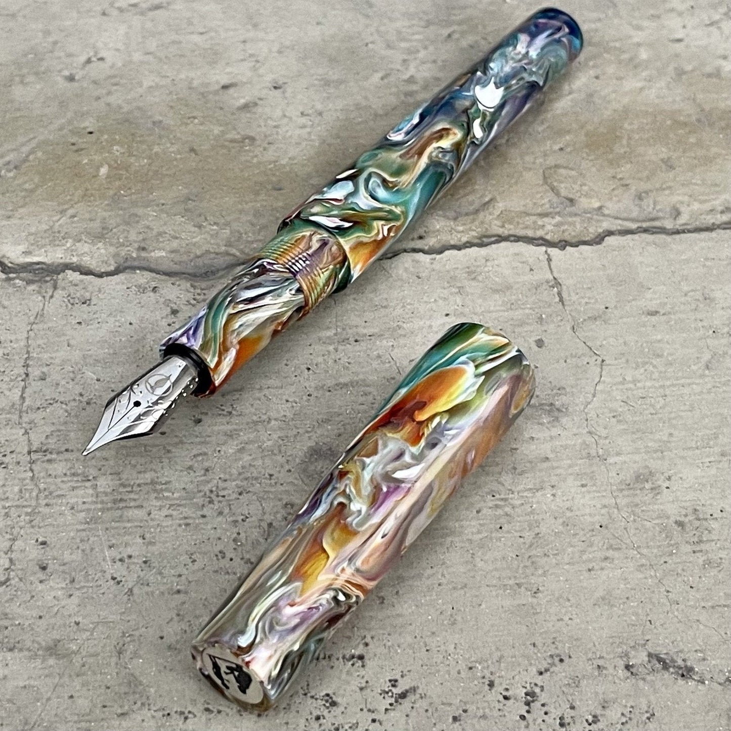 Studyo Agackakan x Galen - Fountain Pen V1 - Primary Manipulation