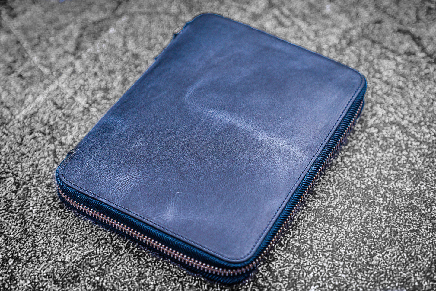Leather Zippered A5 Leuchtturm1917 Notebook Folio - Crazy Horse Navy Blue