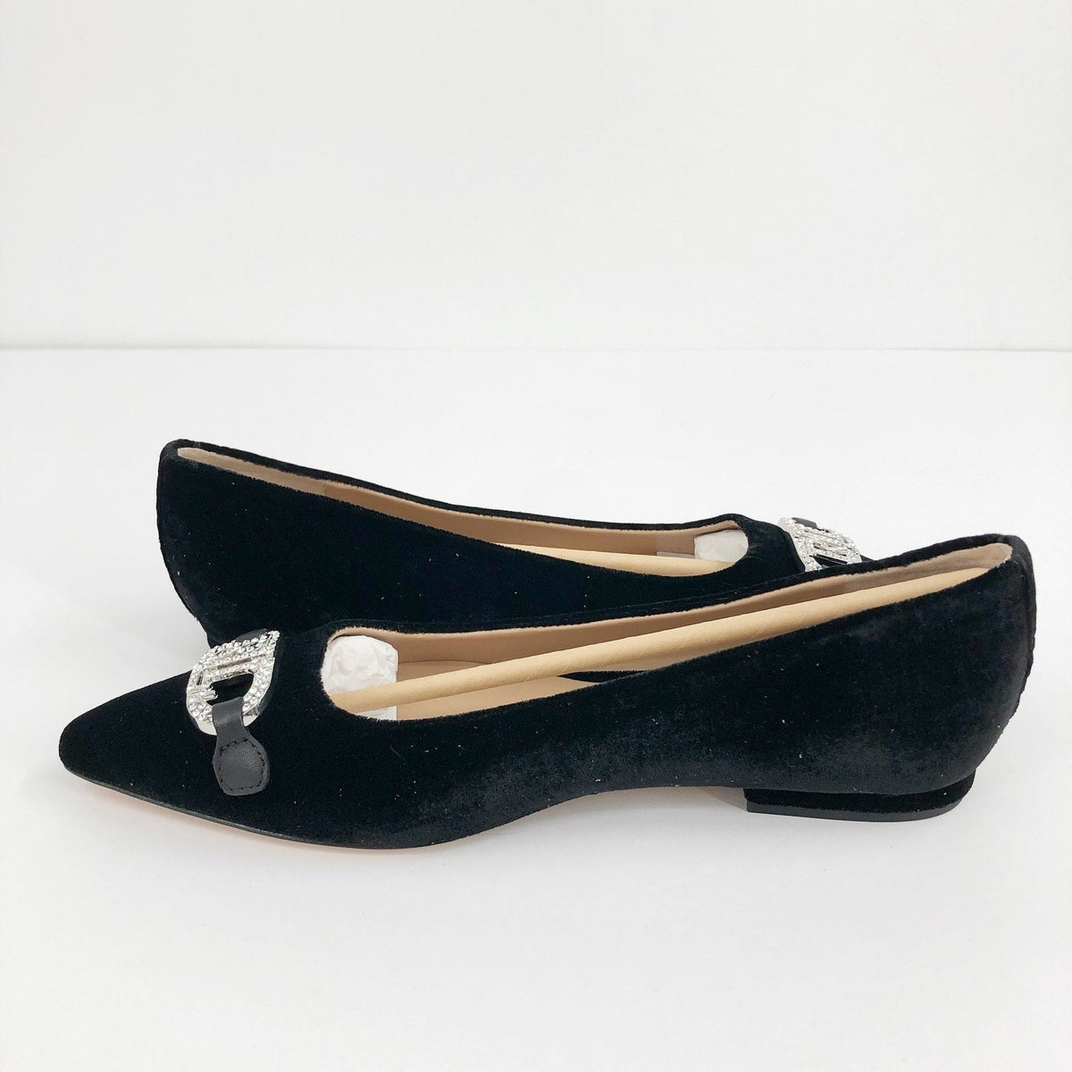 LAUREN RALPH LAUREN Lilah Velvet Ballet Flat Size 6 Black Pointed Toe Logo NWOB
