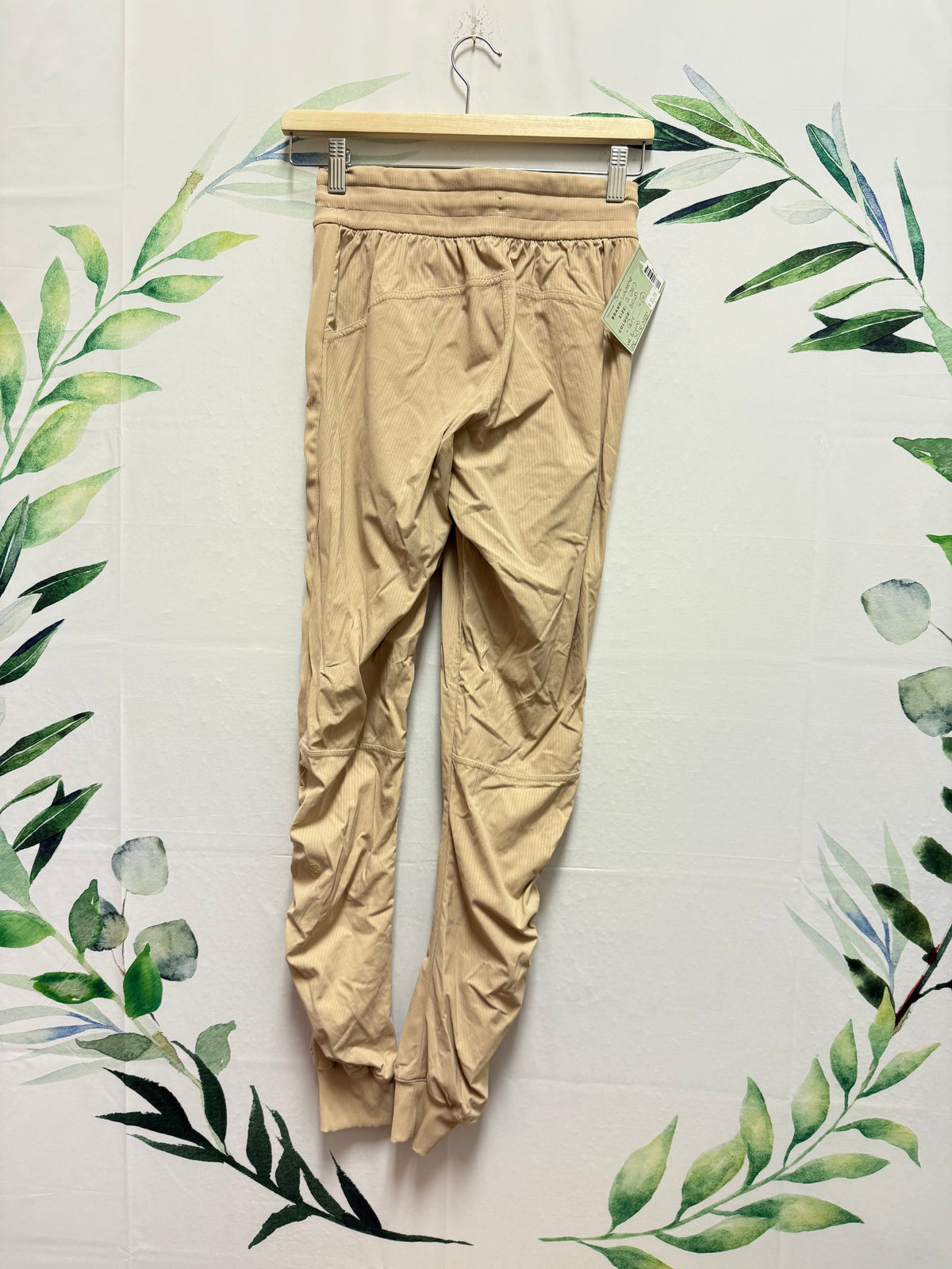 Lululemon Beyond The Studio HR Jogger 28” (2)