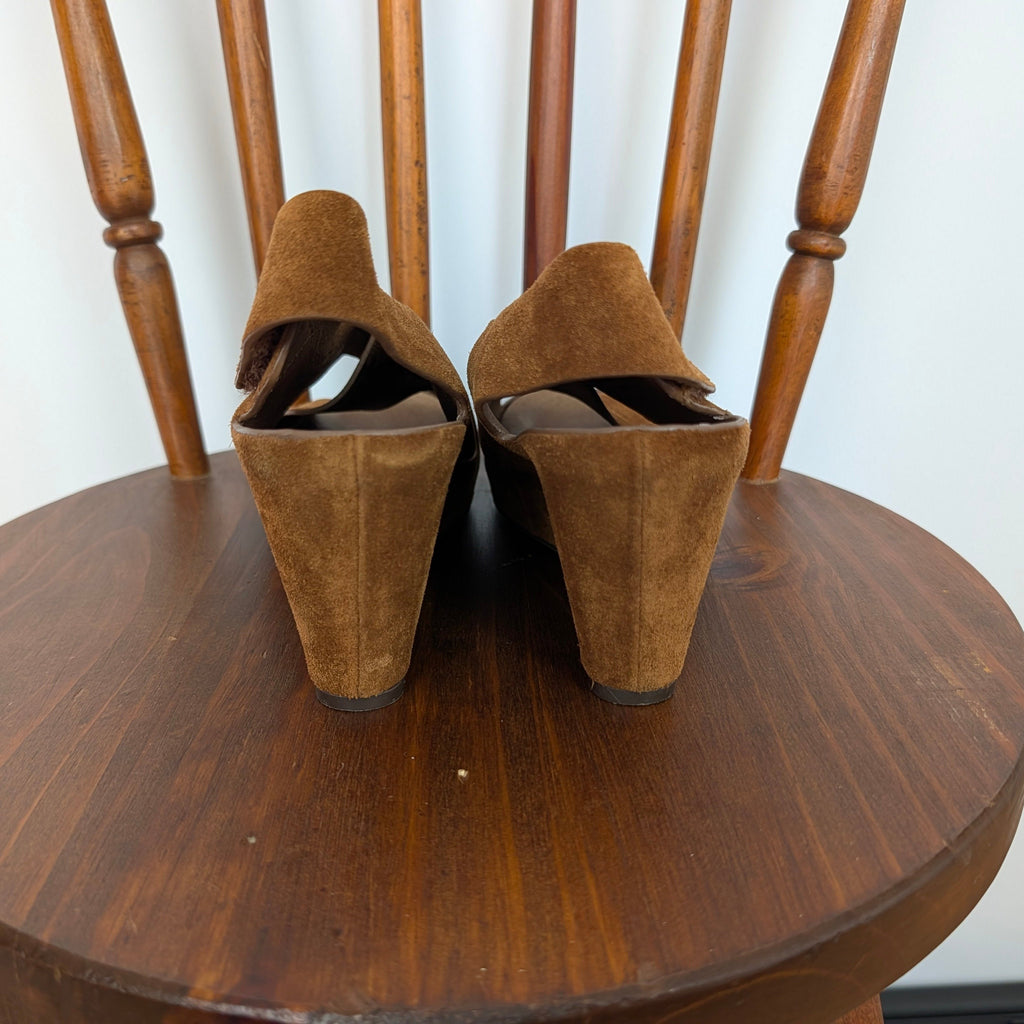 Johnston & Murphy Marcia Cross-Band Wedge Sandal - 7.5 M