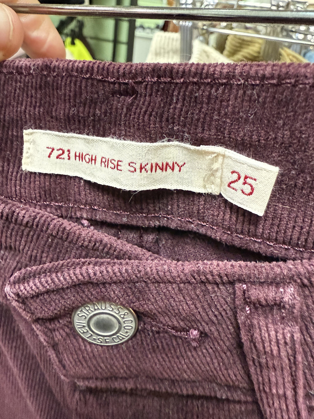 Levi 721 HR Skinny Cord 28” (25)