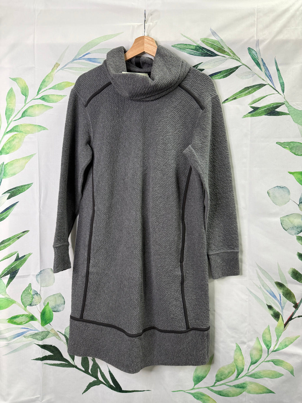 Lululemon On Repeat Dress (8)