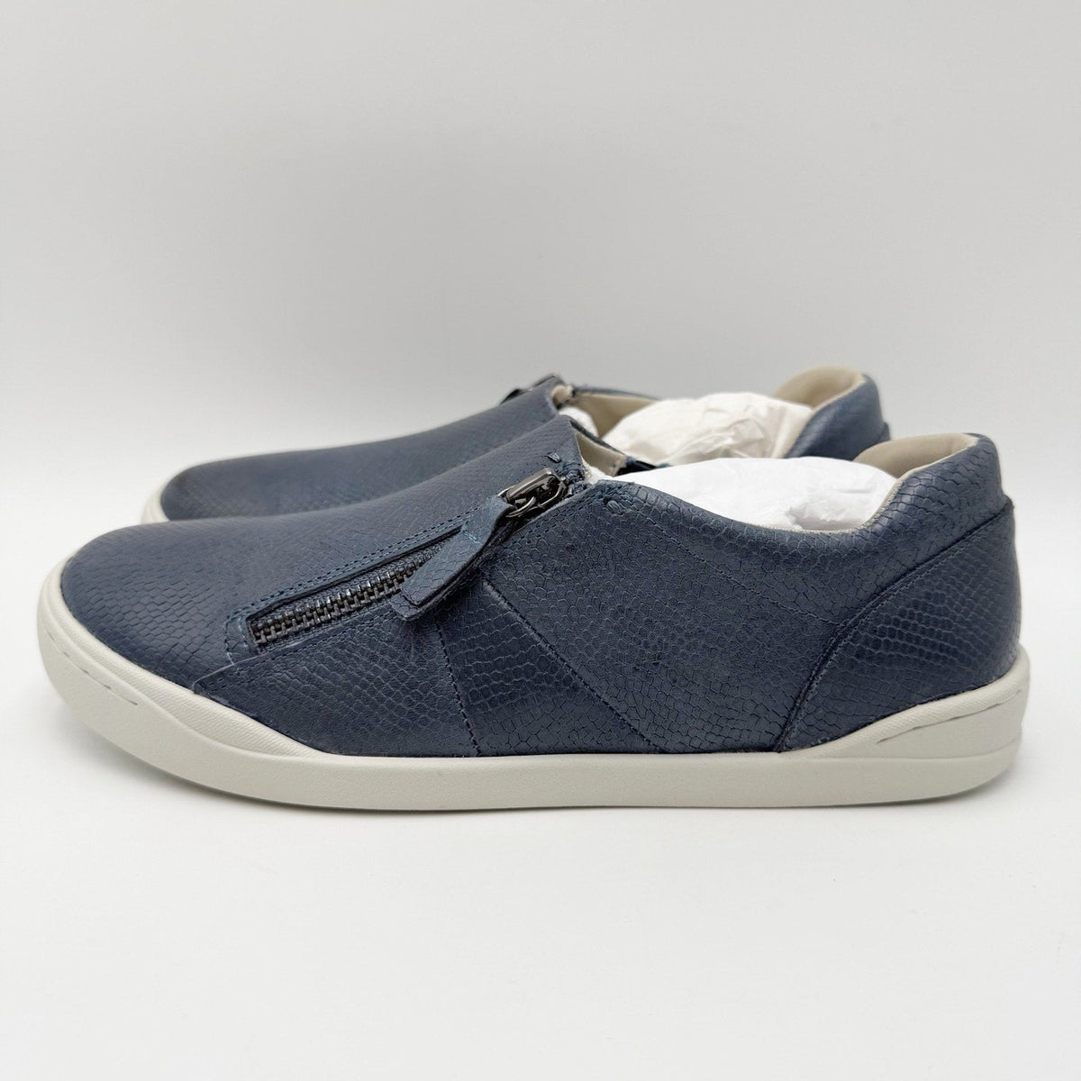 SoftWalk Womens Arezzo Casual Sneakers Size 10.5 M Blue Snake Leather NIB