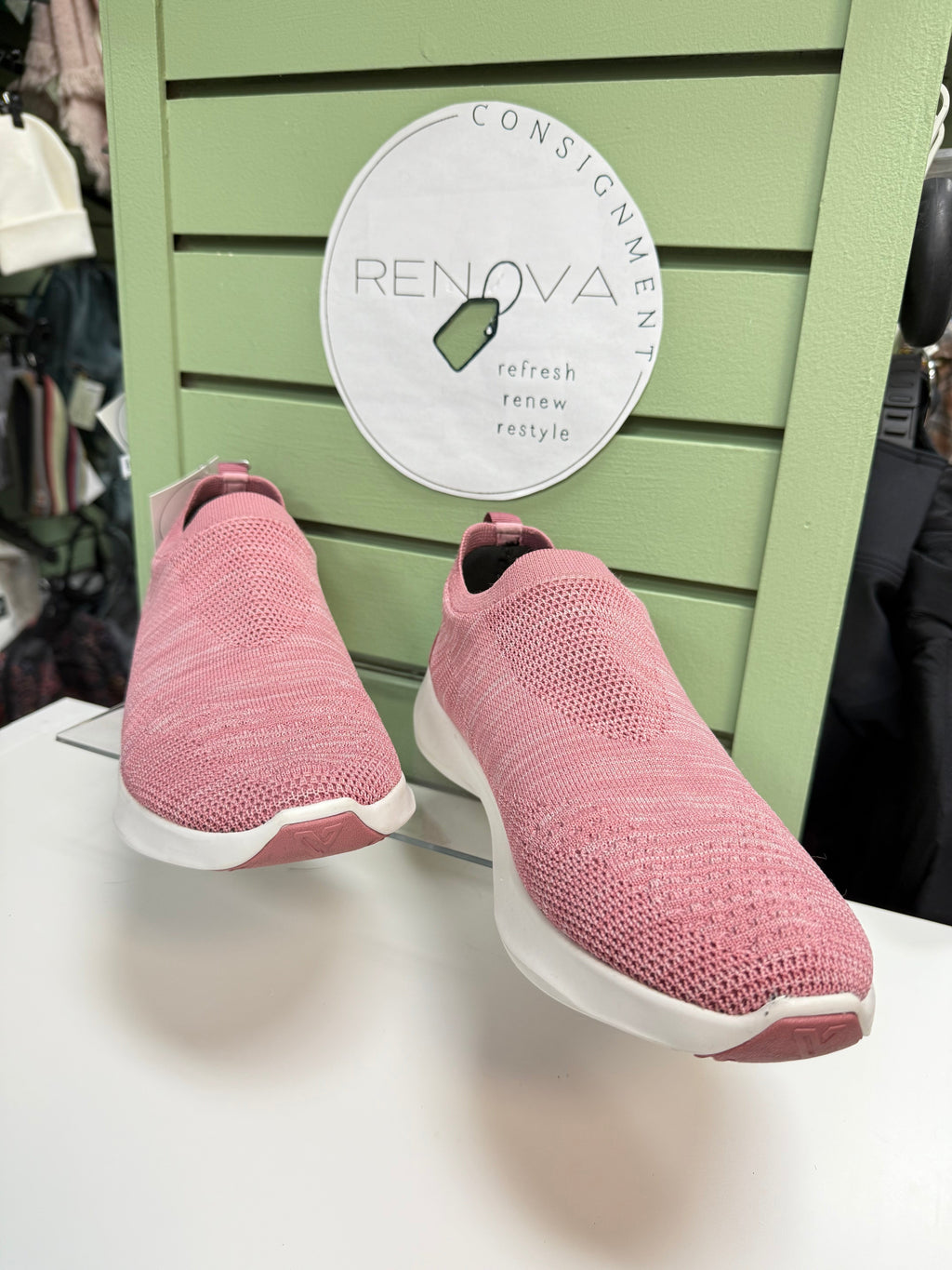Vessi Everyday 2.0 Slip On Runners (Womens 10)