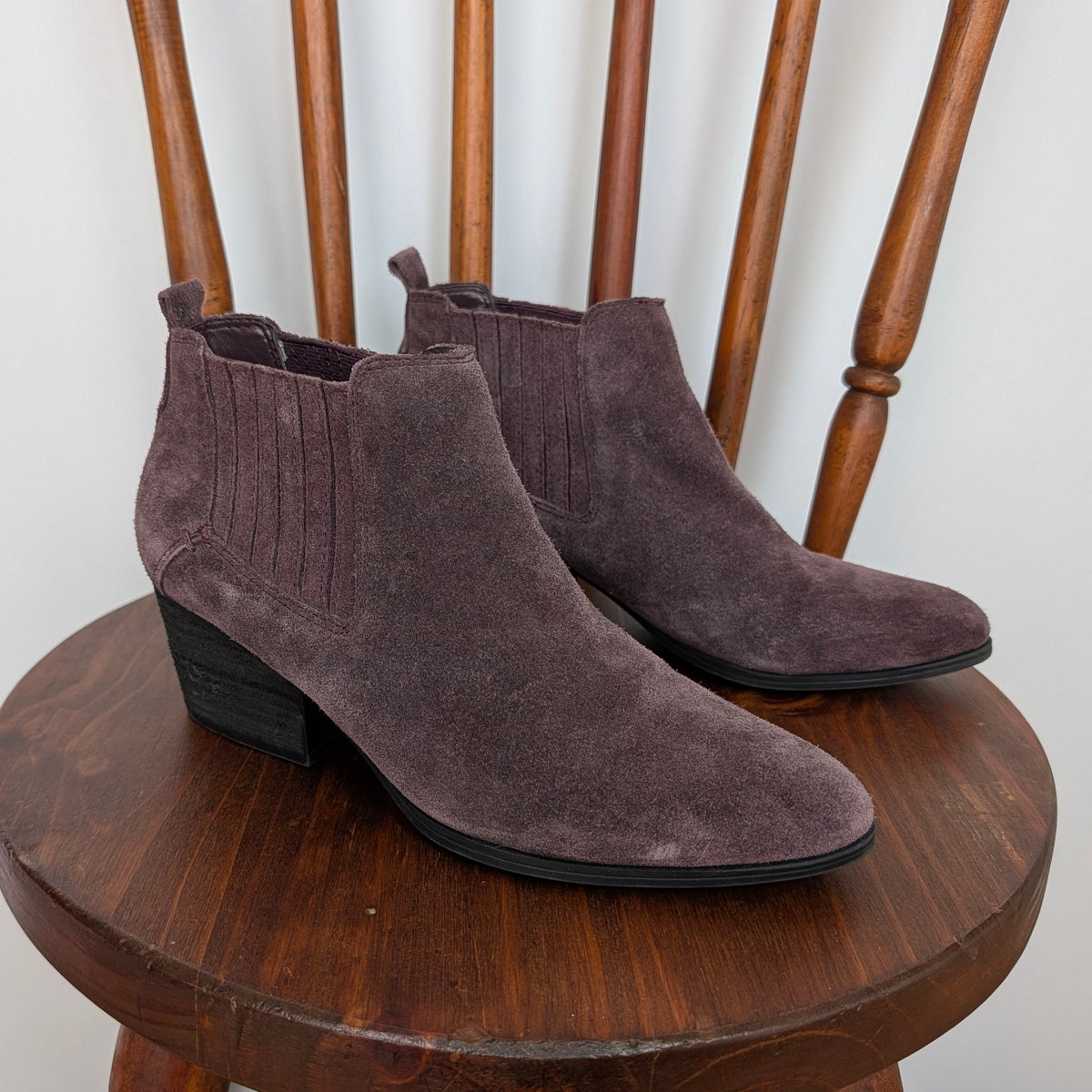 Crown Vintage Plum Suede Heeled Ankle Boots - 8.5