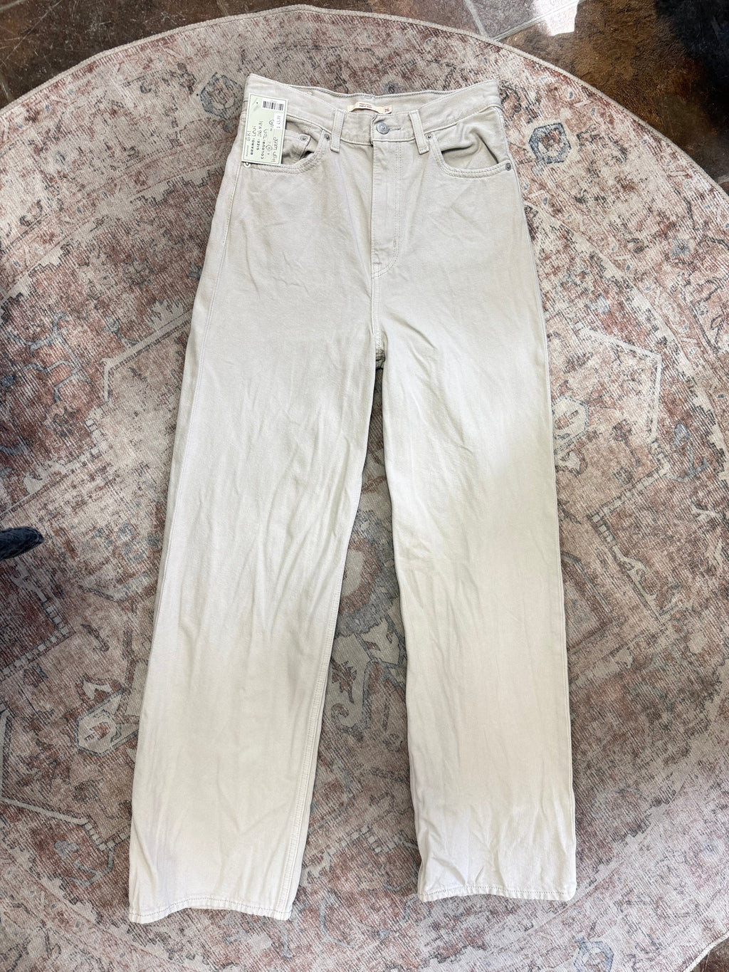 Levi’s High Loose Jeans (26x31)