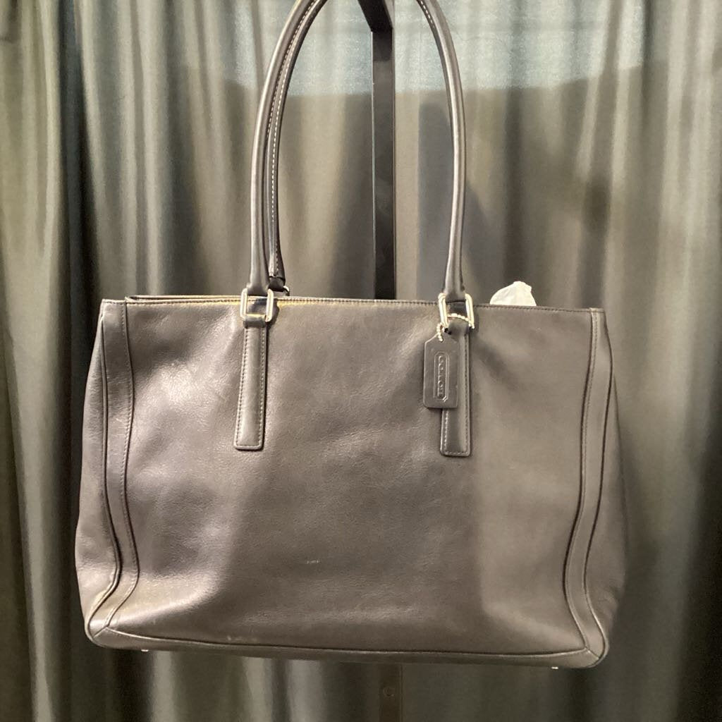 Coach AS IS Leather Messenger HANDBAGS Large