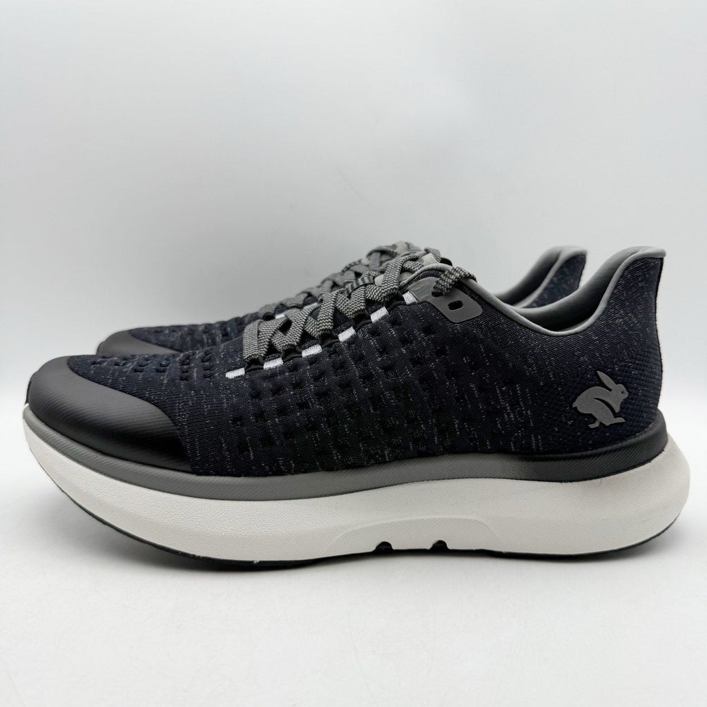 Rabbit Mens Dream Chaser Running Shoes Size 11 Black White Athletic Sneakers NIB