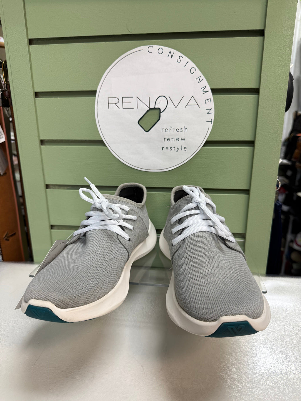 Vessi Everyday Runners (Womens 7)