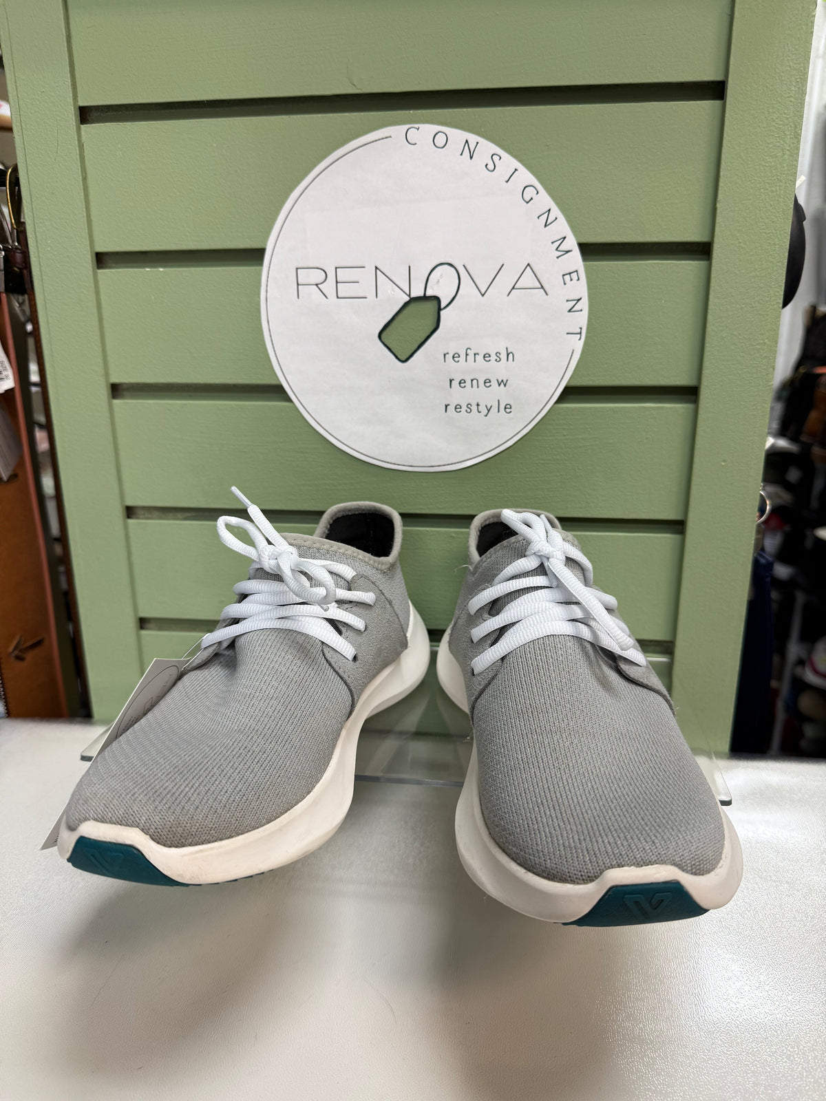 Vessi Everyday Runners (Womens 7)