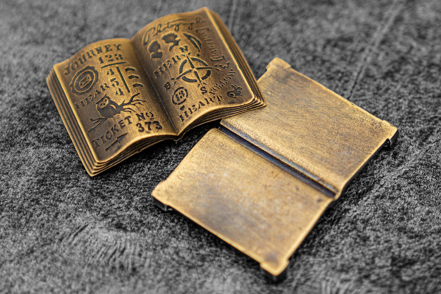 Sepia "Listen to your heart" Brass Pen Stand