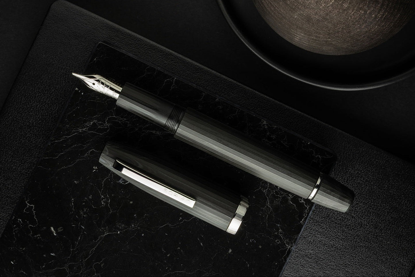 Scribo Flow Fountain Pen - Dimensione PT (LE)