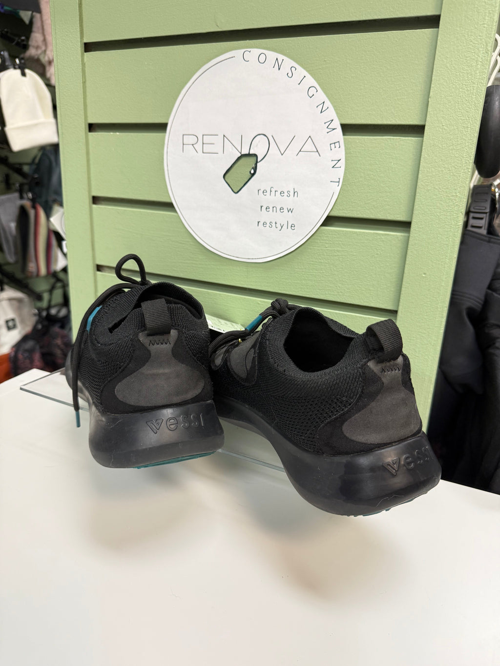 Vessi Everyday 2.0 Runners (Womens 8)