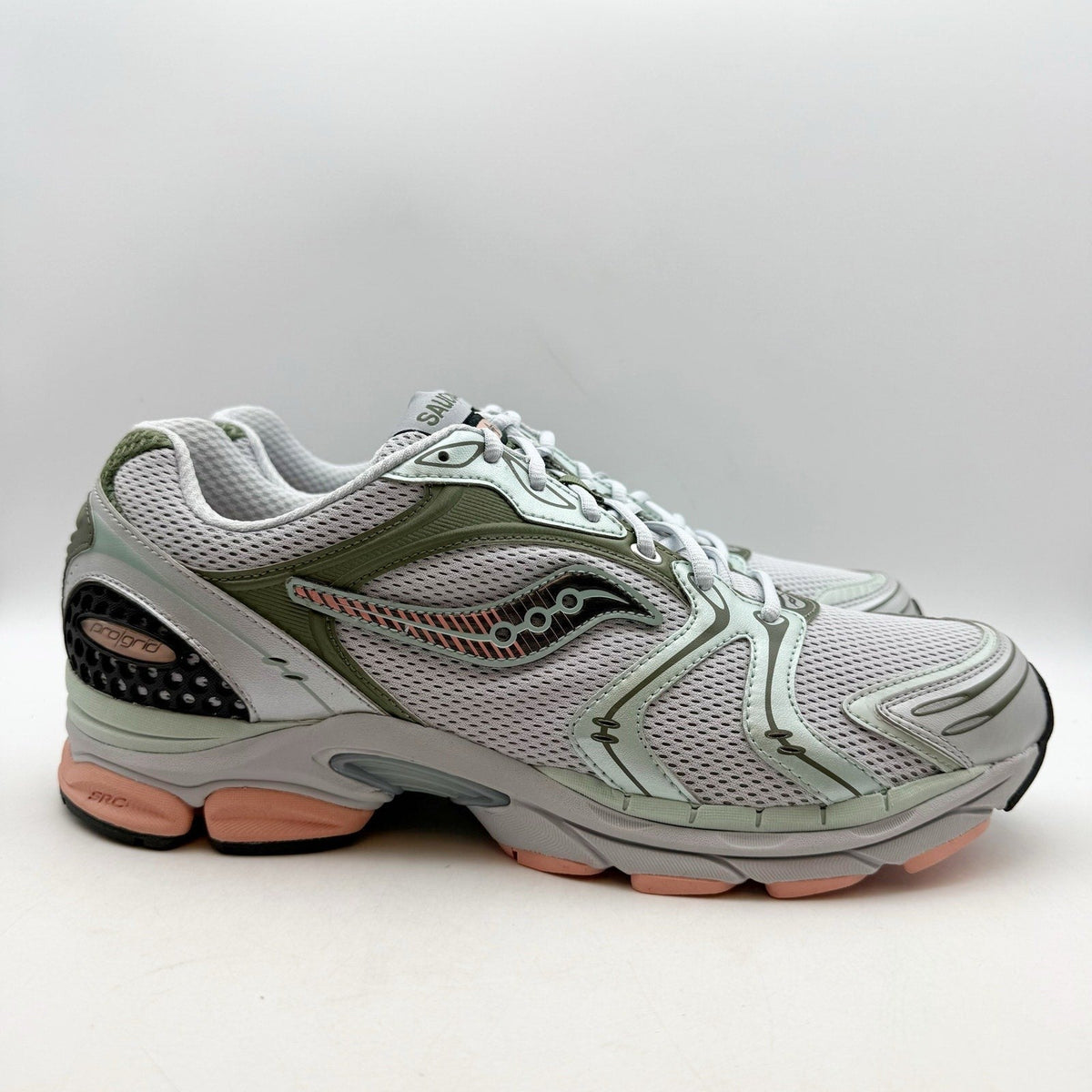 Saucony Mens ProGrid Triumph 4 Athletic Shoes Size 13 Grey Green Sneakers NIB