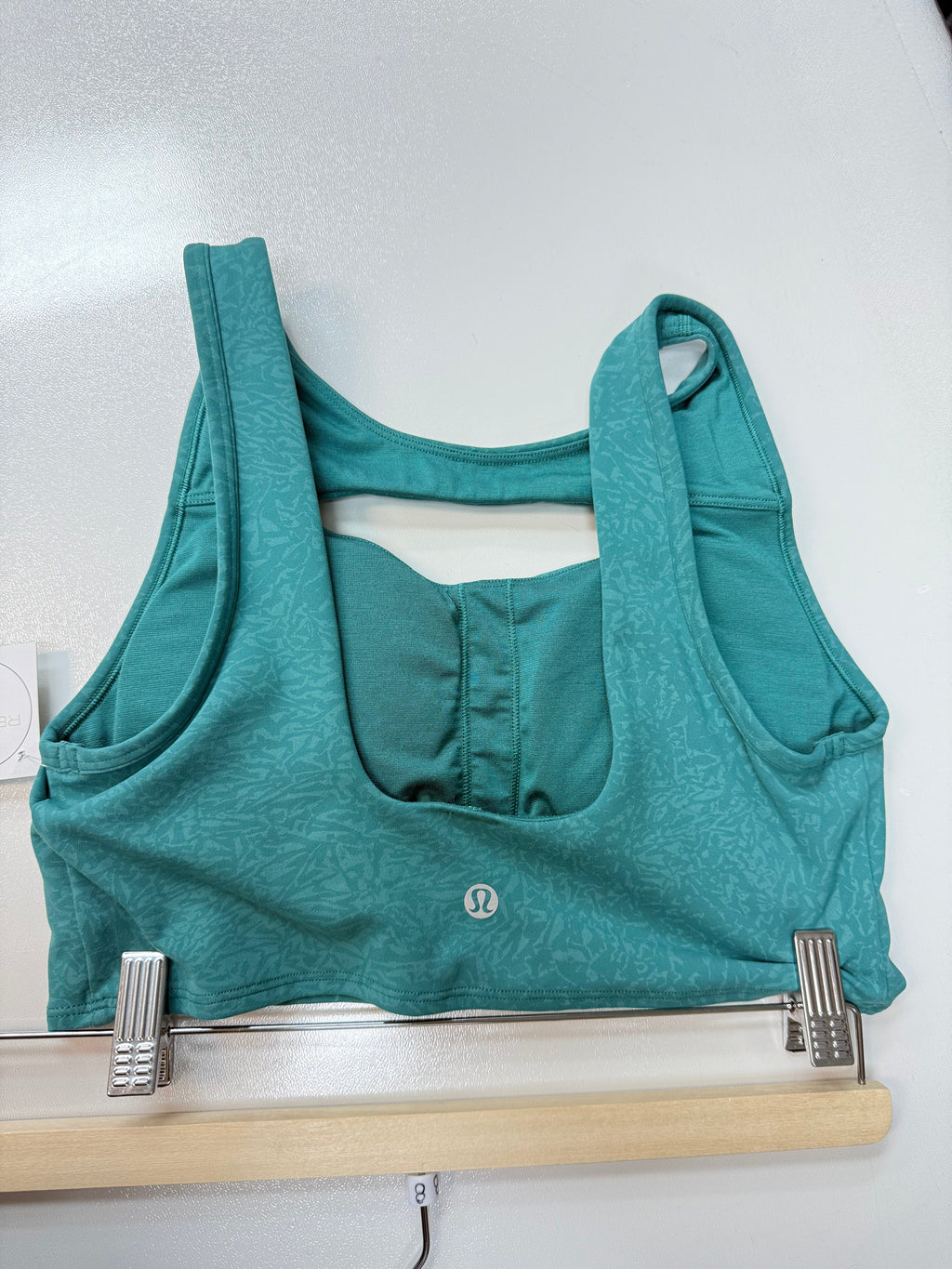 Lululemon Everlux Cut Out Train B/C Bra (8)