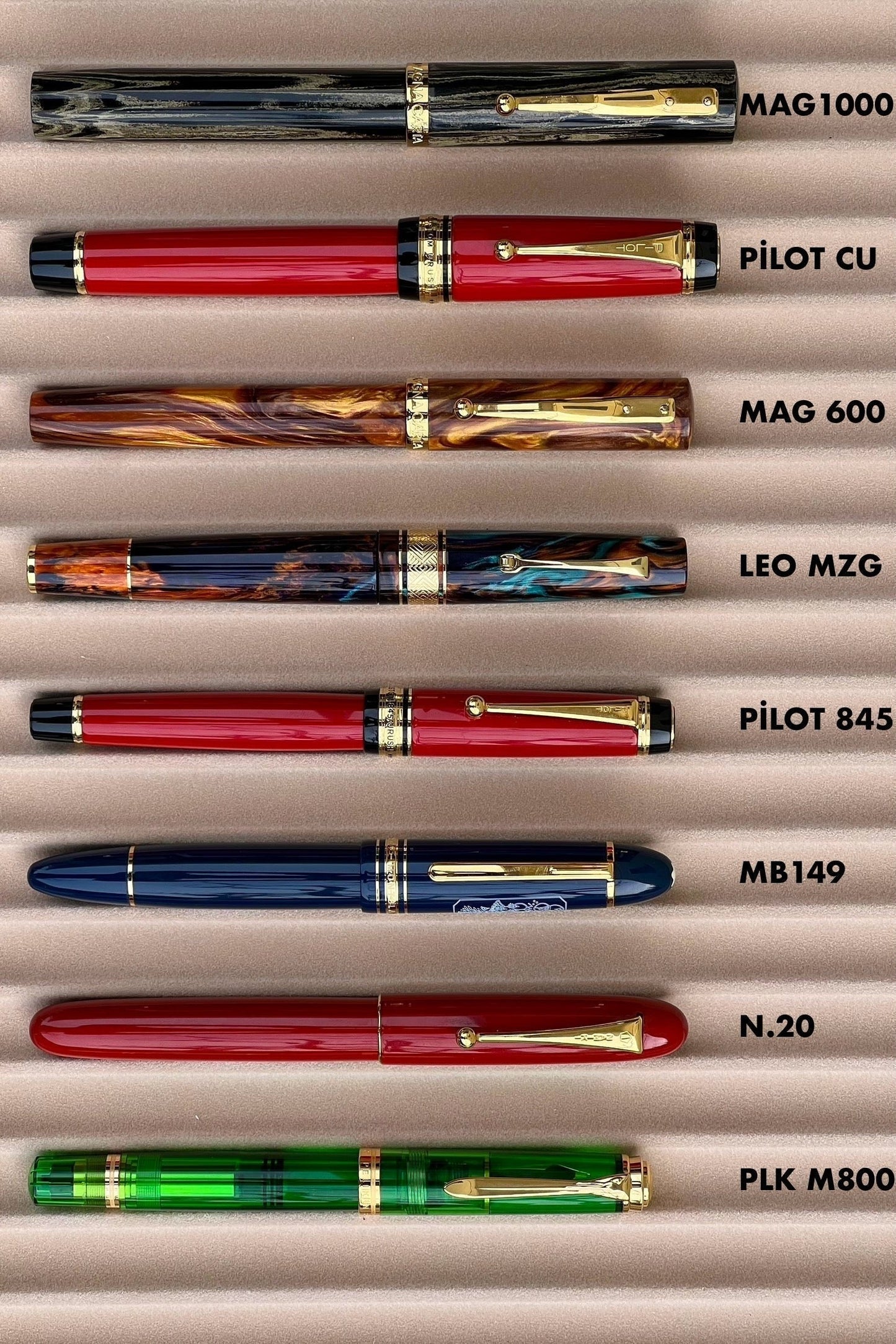 Magna Carta Mag 600 Fountain Pen True Flex Nib 4