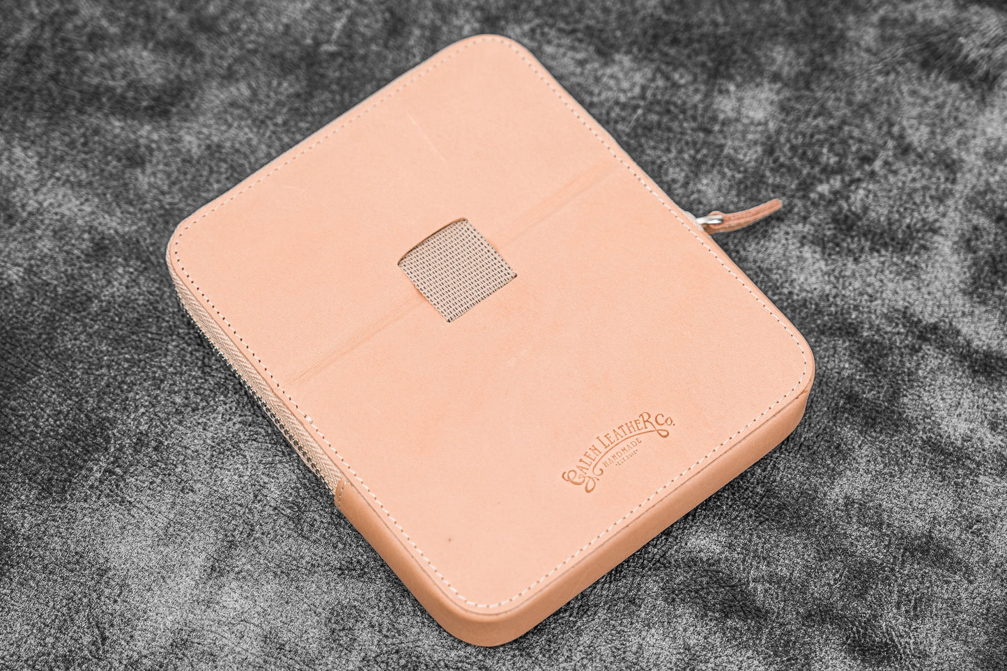 Leather Zippered Magnum Opus 6 Slots Hard Pen Case with Removable Pen Tray - Undyed Leather