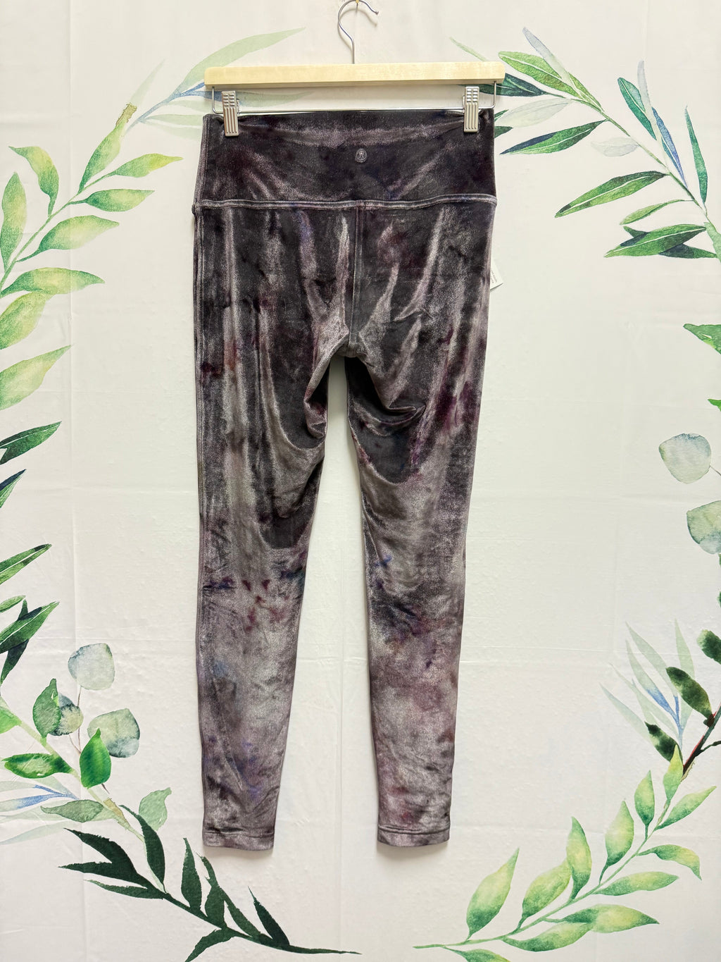 Lululemon Wunder Lounge HR Tight 28” (10)