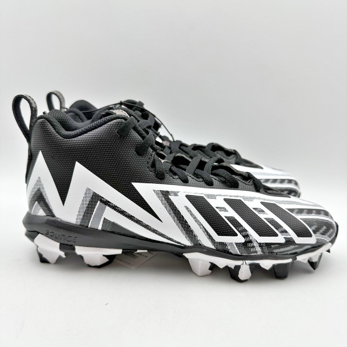 Adidas Kids Freak Spark MD 23 Football Cleats Size 3.5 Youth Black White NWOB