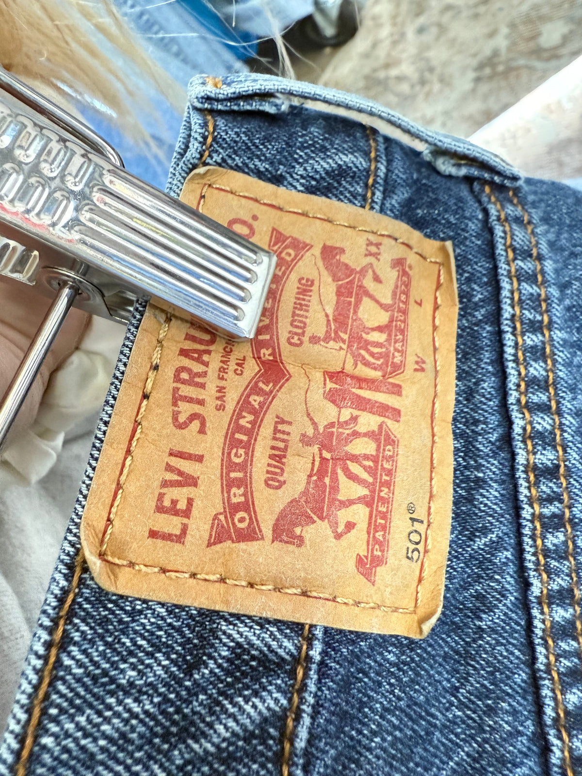 Levi’s 501 HR Shorts (30) oo*