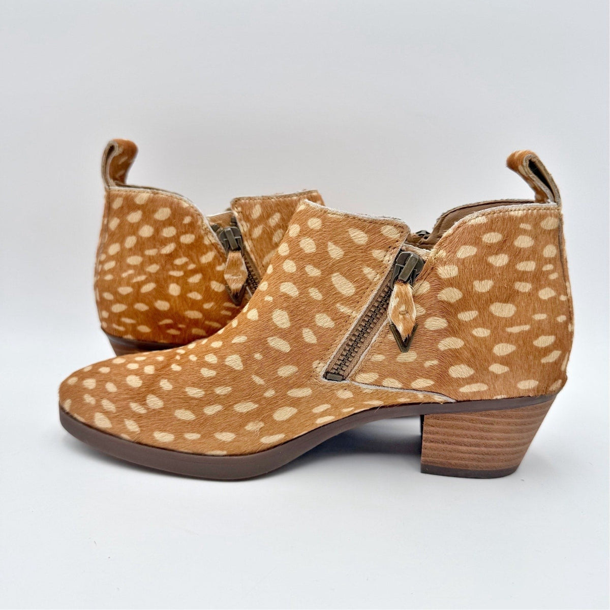 Vionic Womens Cecily Ankle Booties Size 5 EU 36 Brown Deer Print Calf Hair NWOB