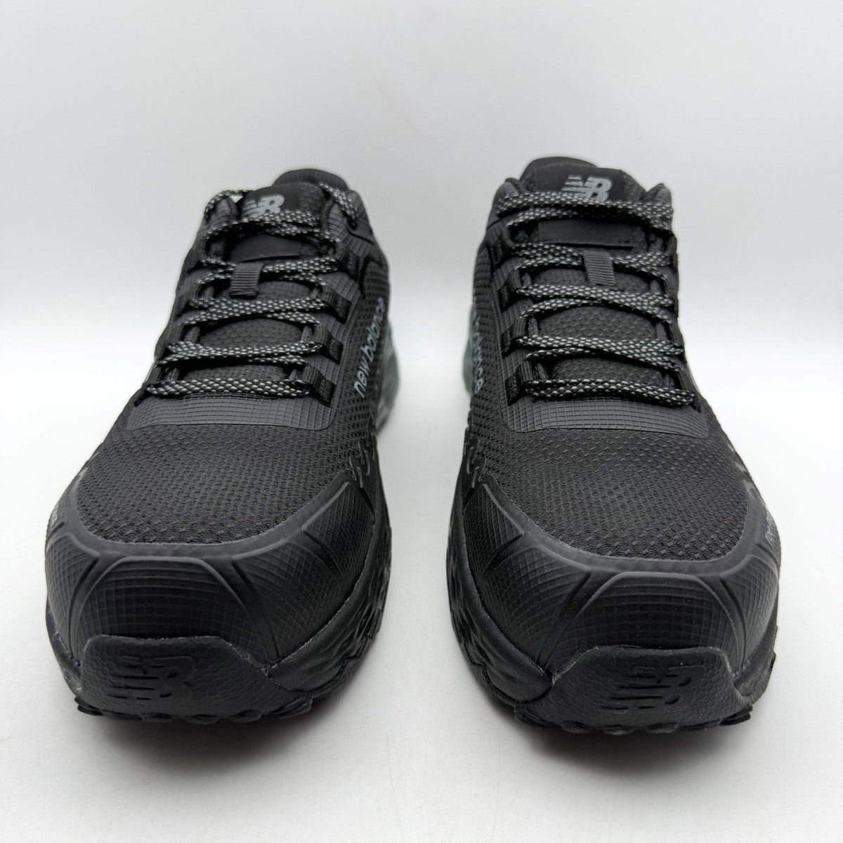New Balance Womens Cremorne Fresh Foam Work Sneakers Size 6.5 Black CT SR NIB
