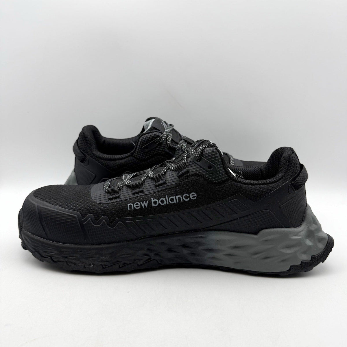 New Balance Womens Cremorne Fresh Foam Work Sneakers Size 6.5 Black CT SR NIB