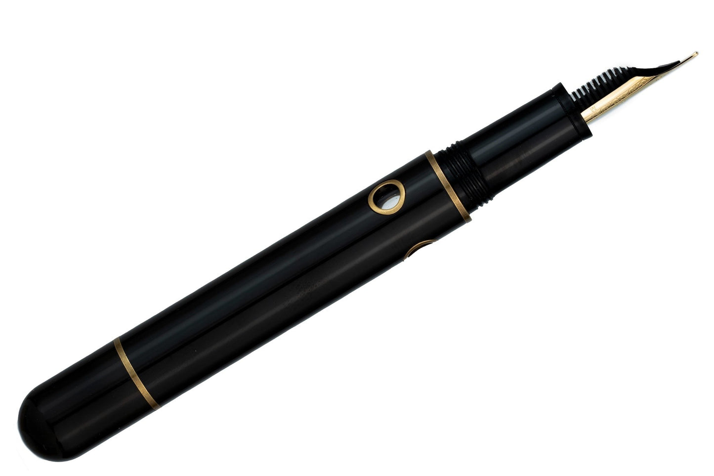 Nahvalur (Narwhal) Nautilus Bronze Corydoras Ebonite Fountain Pen