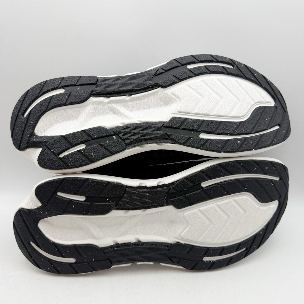 Rabbit Mens Dream Chaser Running Shoes Size 11 Black White Athletic Sneakers NIB