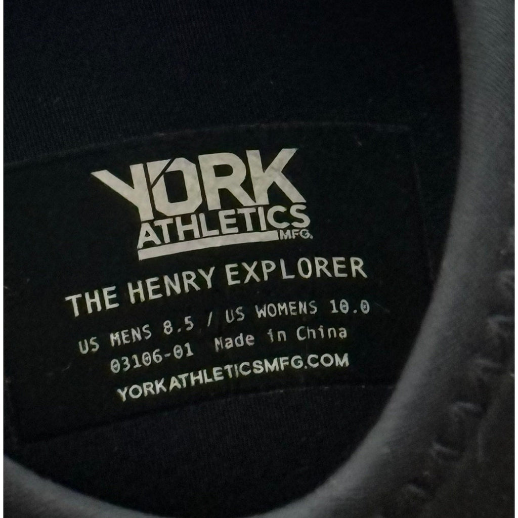 YORK Athletics Mens Via All-Terrain Mid Sneakers Size 8.5 Black Athletic NIB