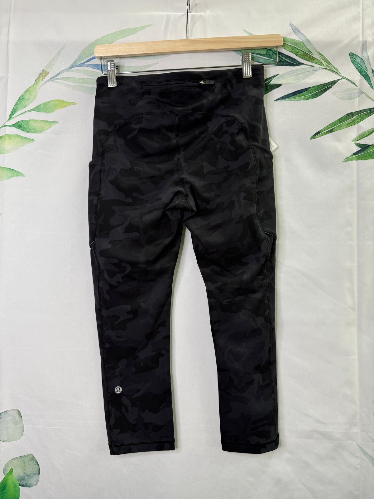 Lululemon Speed Up MR Crop 21” (6)