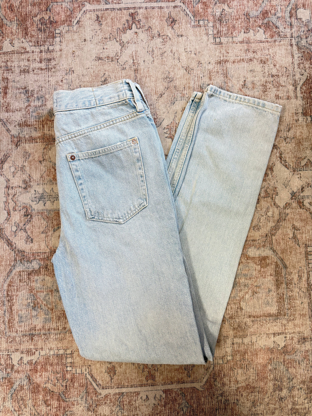 Free People Straight HR Jeans (26x32)